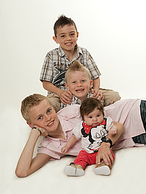 KINDER